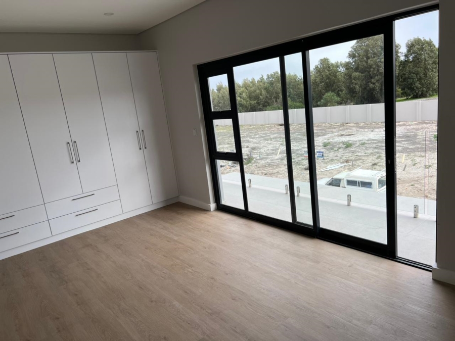 4 Bedroom Property for Sale in Sandown Western Cape